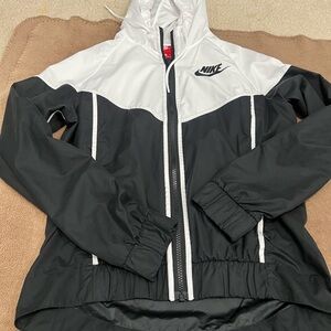 Nike Women's Two-Tone Black and White Utility Jacket